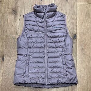 NWOT Columbia Down Puffer Vest in Dusky Purple